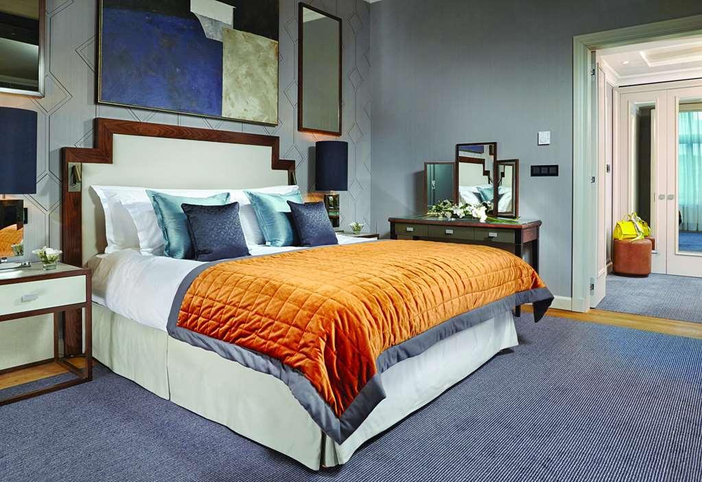 Corinthia Budapest Room photo